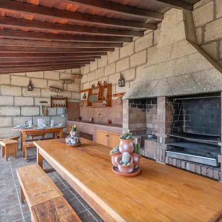 La Tunera Casa rural La Cisnera